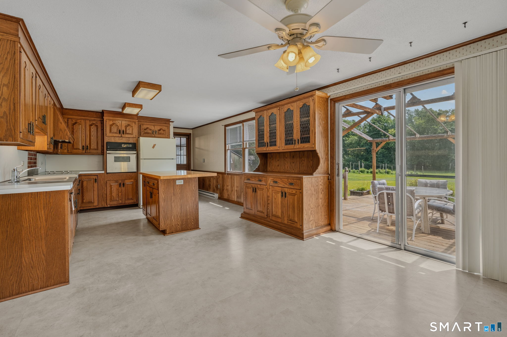 61 Salem Road Lyme CT 06371