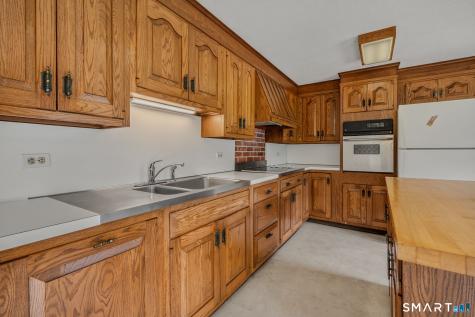 61 Salem Road Lyme CT 06371