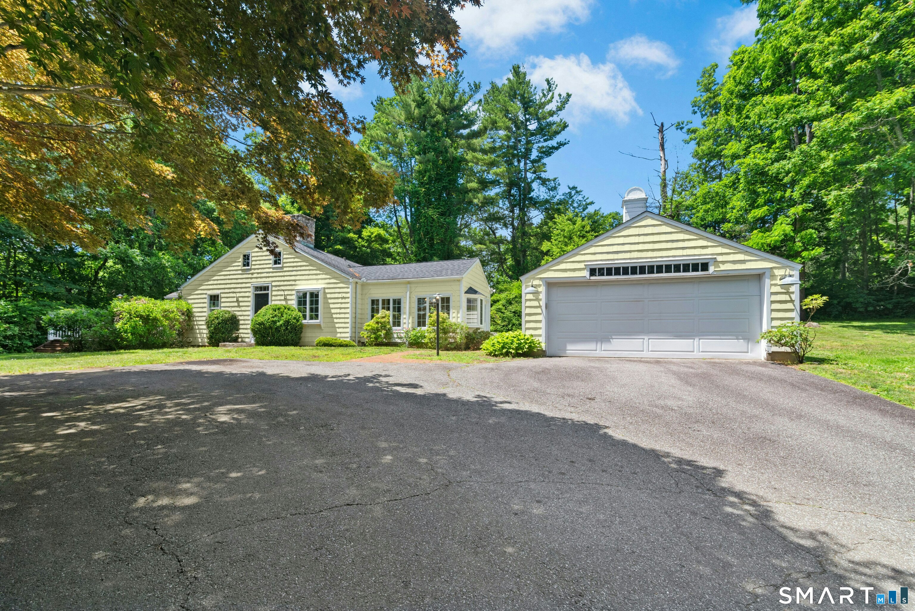 5195 Madison Avenue Trumbull CT 06611