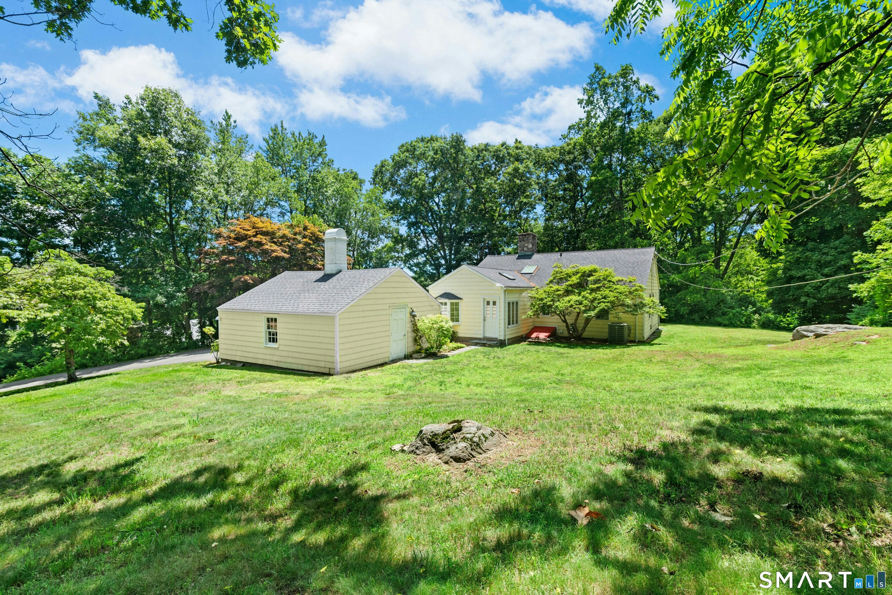 5195 Madison Avenue Trumbull CT 06611