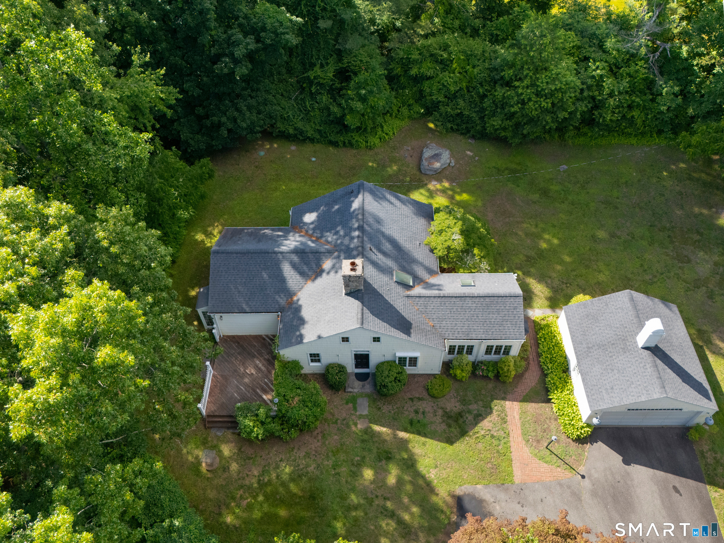5195 Madison Avenue Trumbull CT 06611