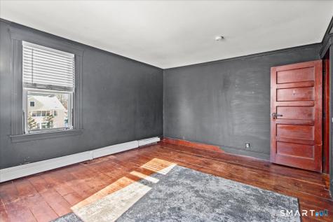 25 Seward Street Putnam CT 06260