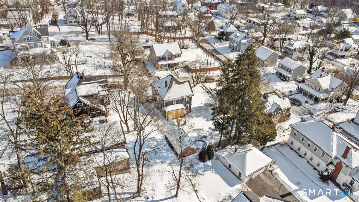 25 Seward Street Putnam CT 06260