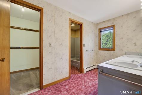 14 Round Hill Road Shelton CT 06484