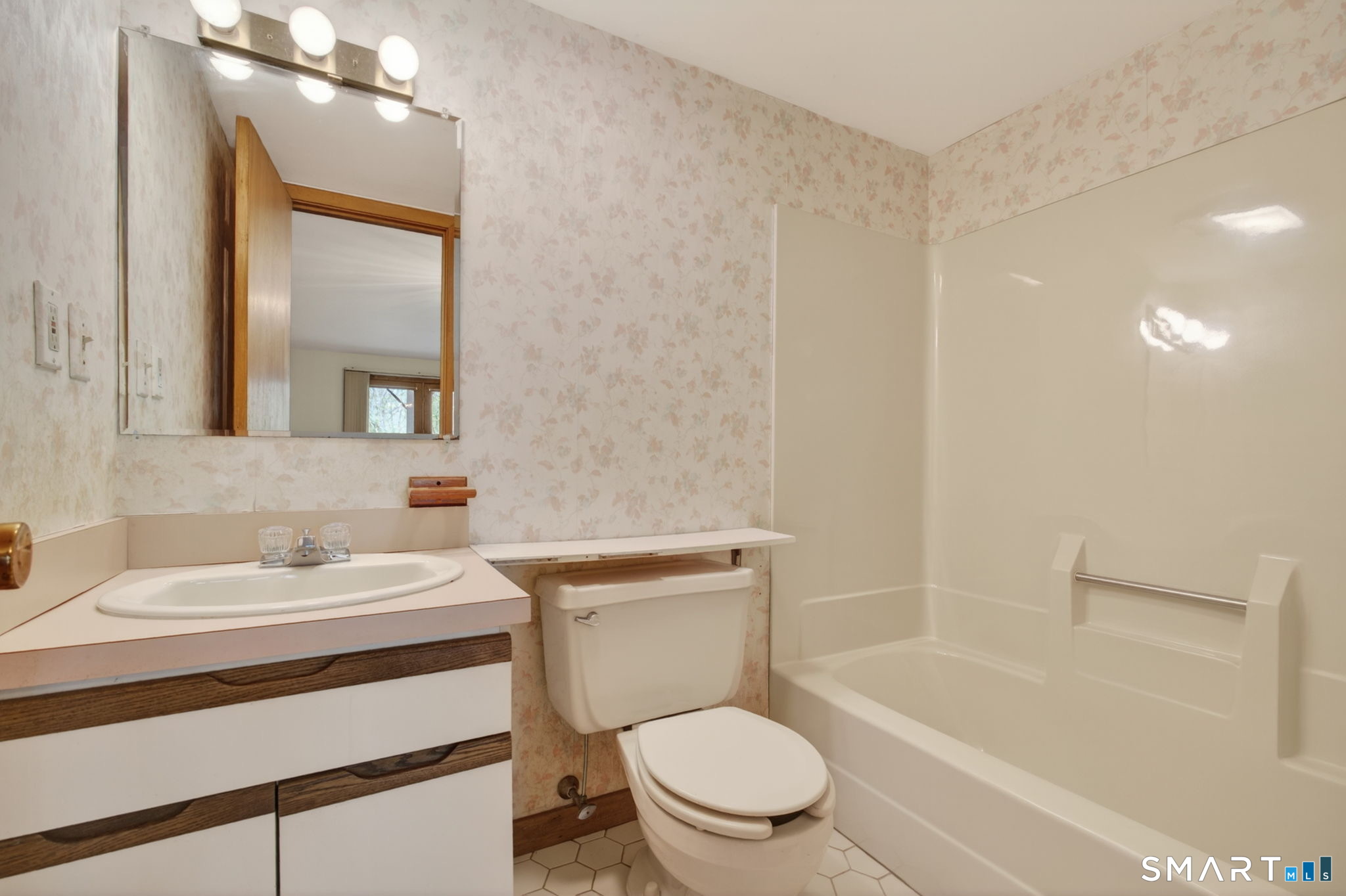 14 Round Hill Road Shelton CT 06484