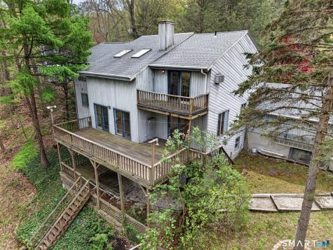 14 Round Hill Road Shelton CT 06484