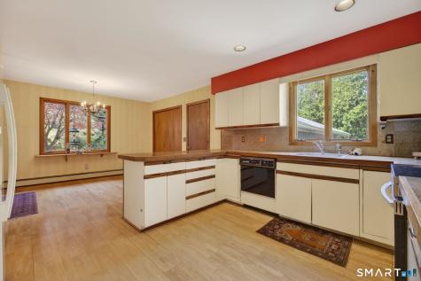 14 Round Hill Road Shelton CT 06484