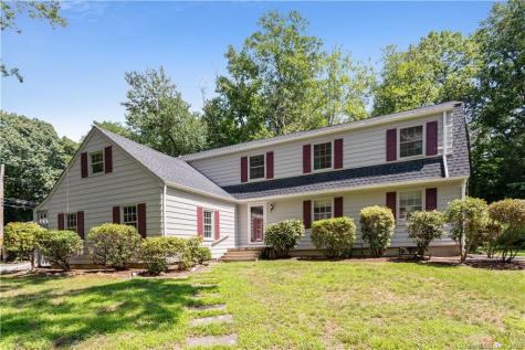 225 Random Road Fairfield CT 06825