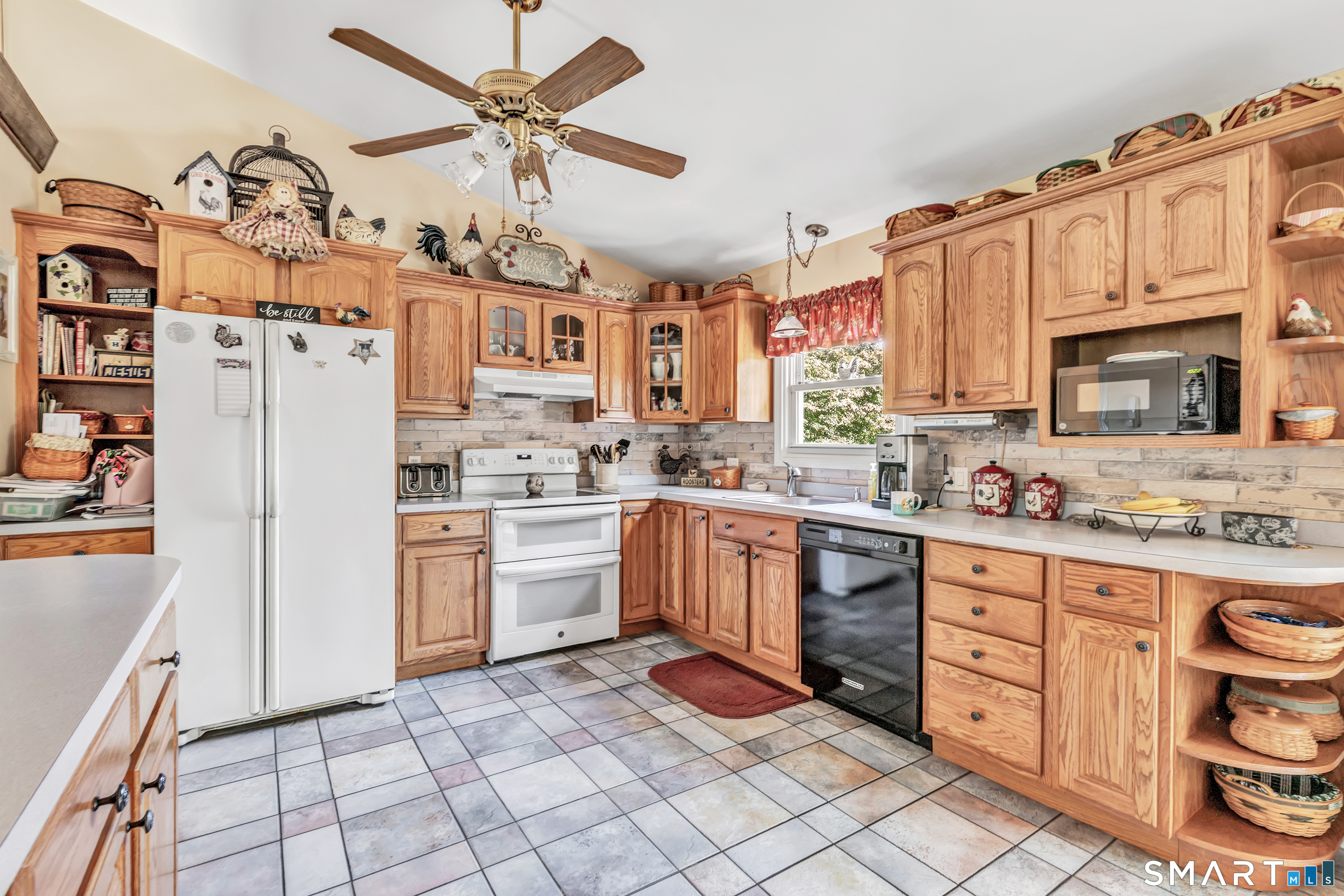 21 Bear Path Drive Shelton CT 06484