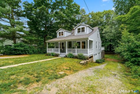 32 Sunset Terrace Essex CT 06426