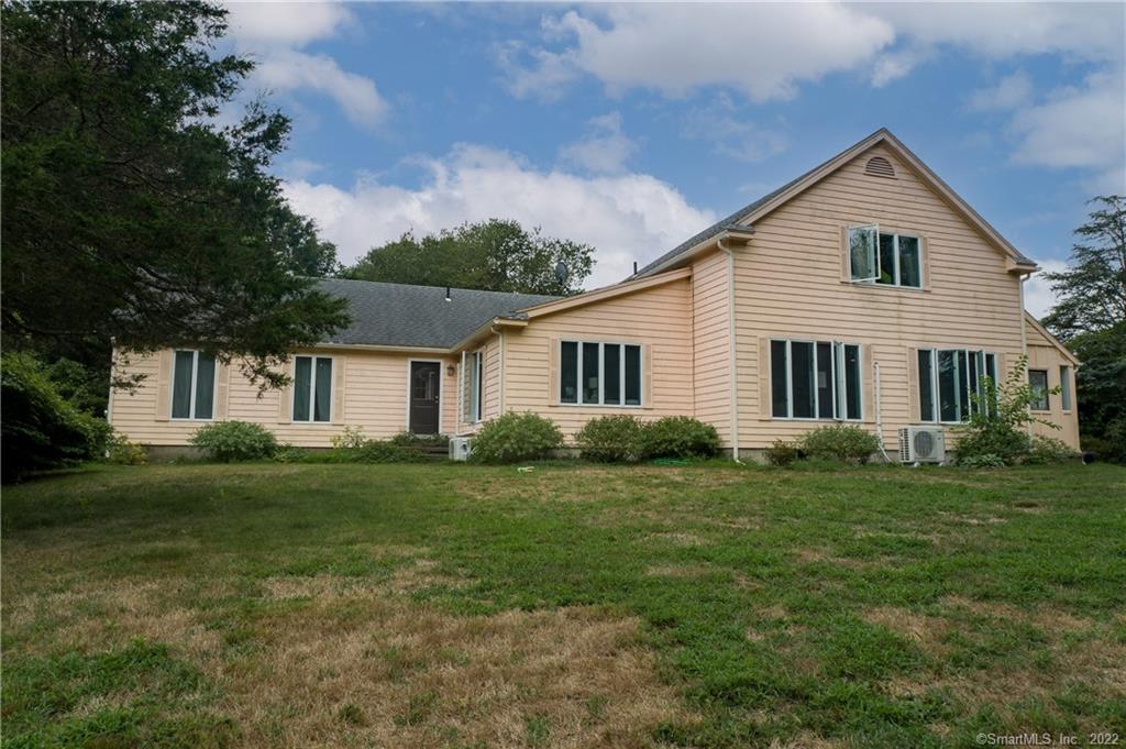 4 Heritage Drive Stonington CT 06378