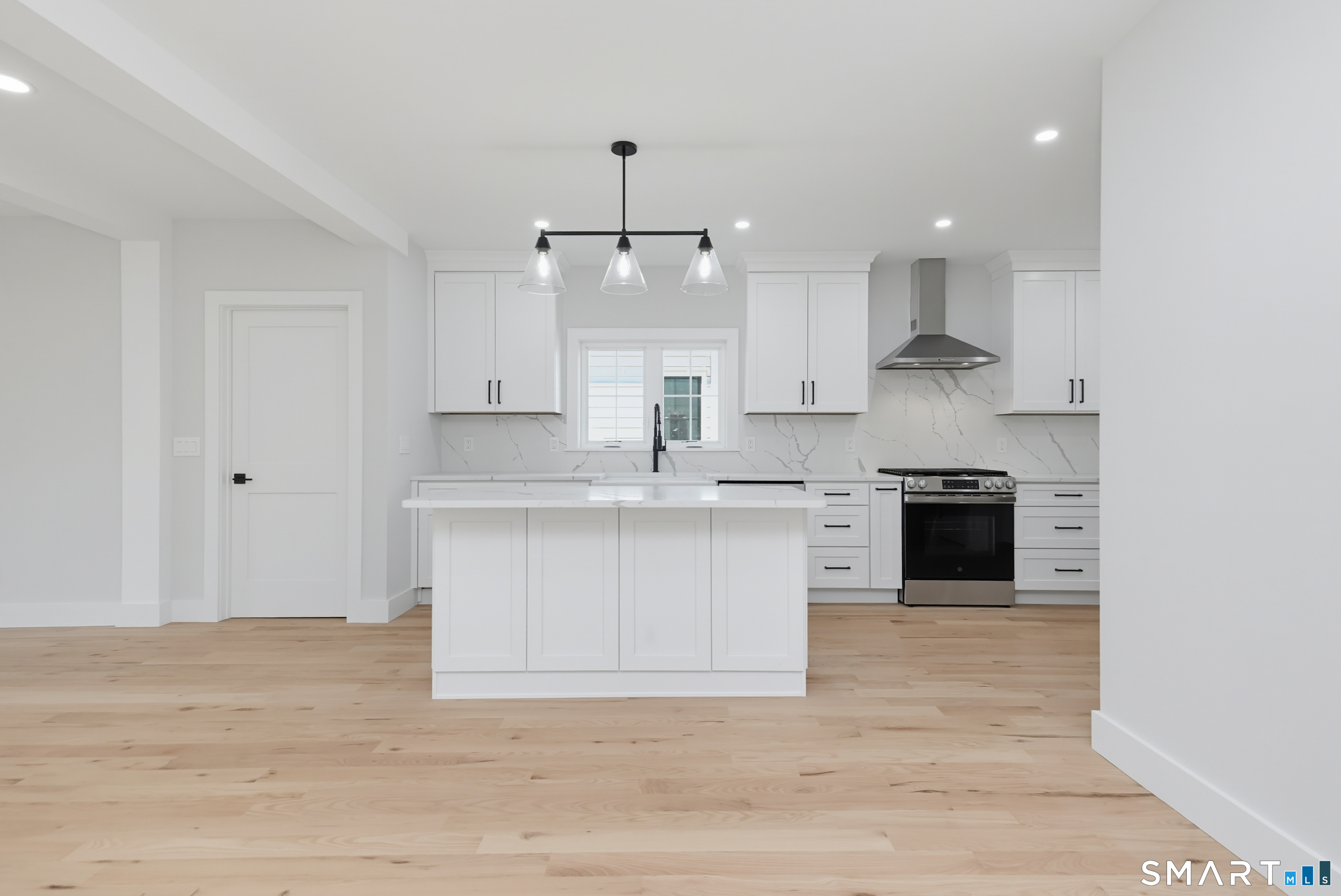 517 Newfield Avenue Stamford CT 06905