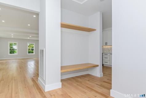517 Newfield Avenue Stamford CT 06905