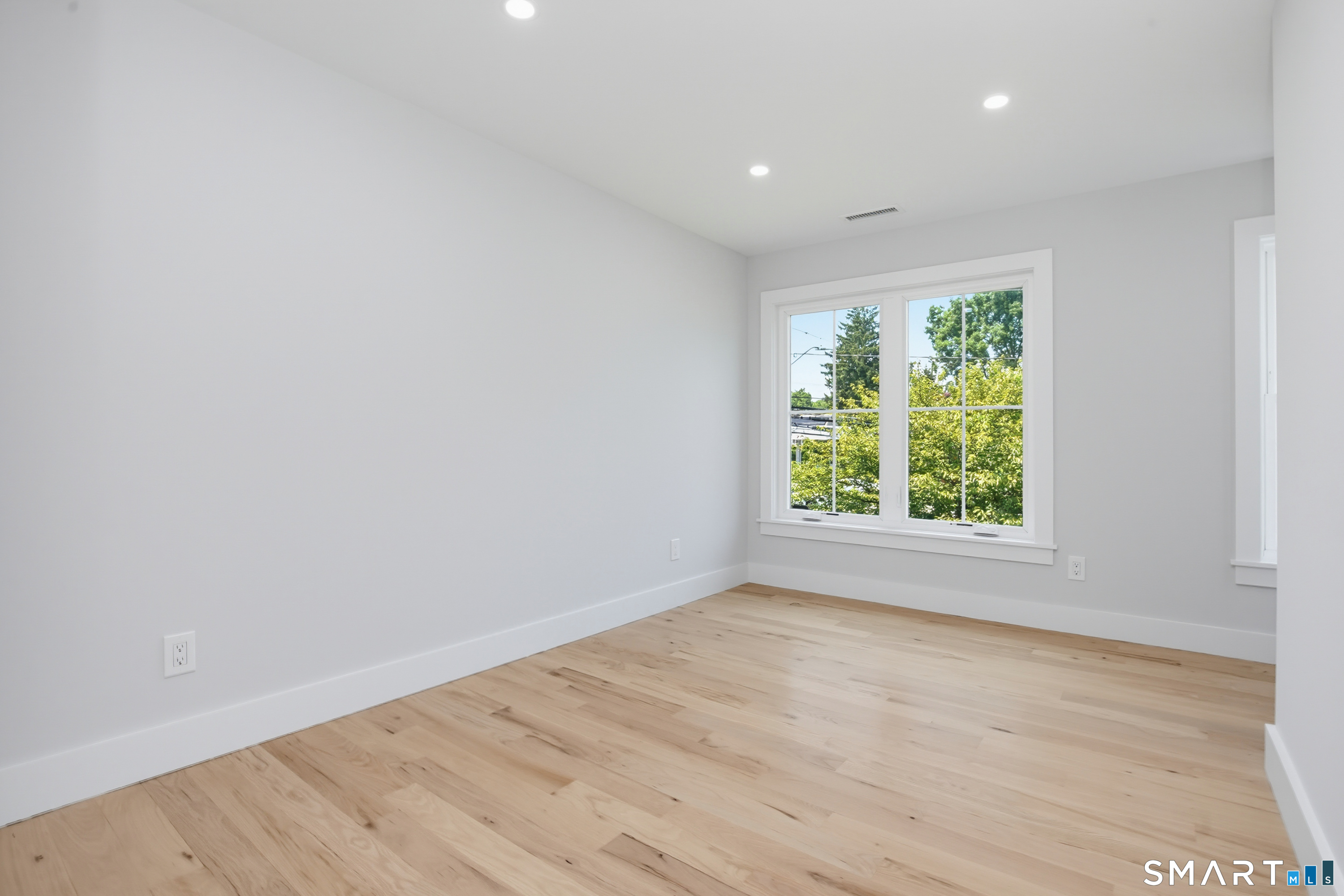 517 Newfield Avenue Stamford CT 06905