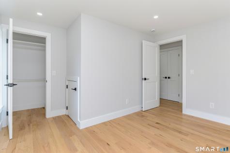 517 Newfield Avenue Stamford CT 06905
