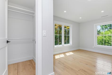 517 Newfield Avenue Stamford CT 06905