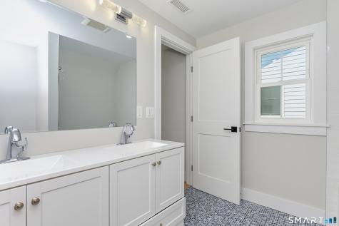 517 Newfield Avenue Stamford CT 06905