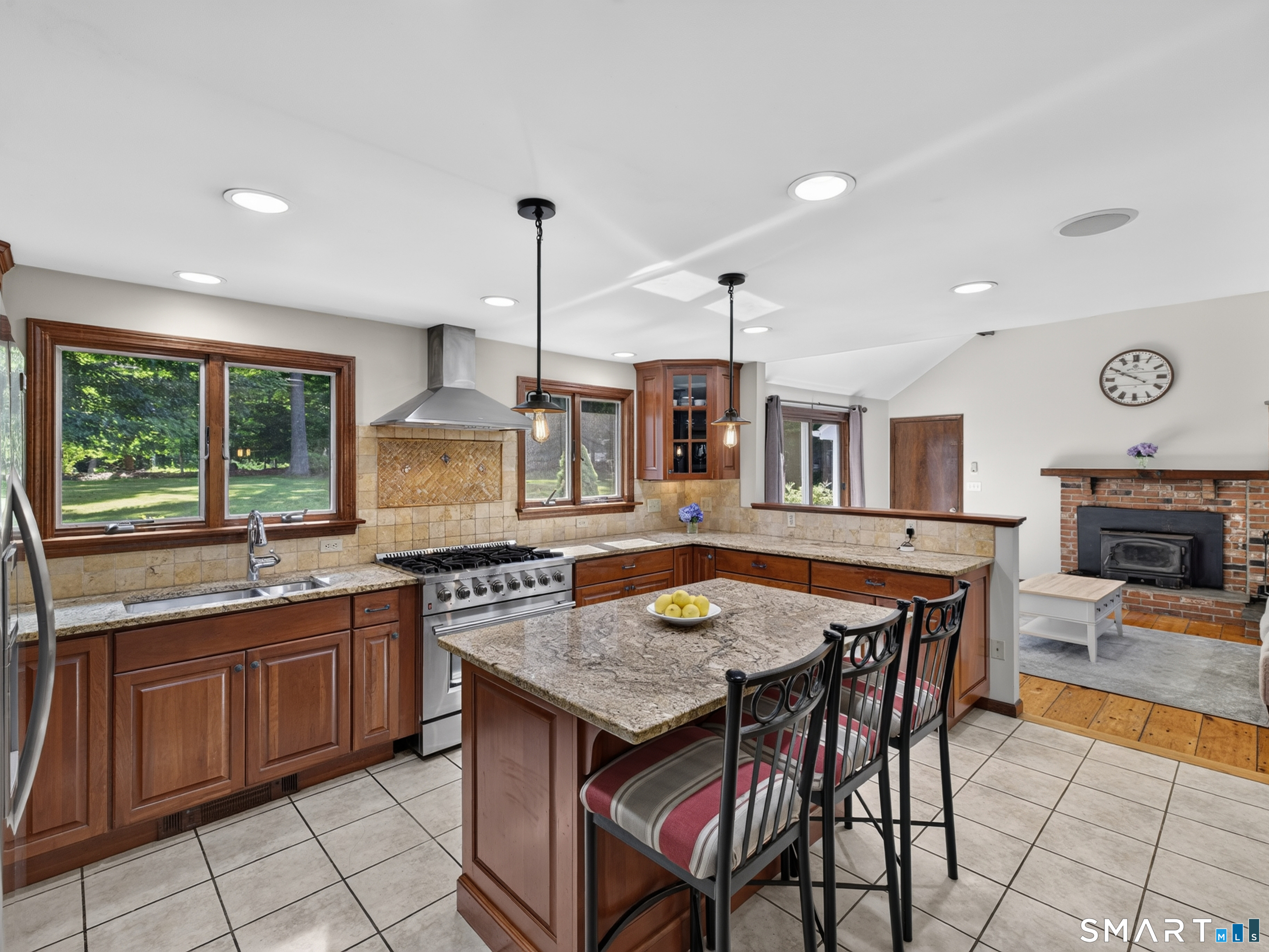 22 Beaver Dam Trail Old Saybrook CT 06475