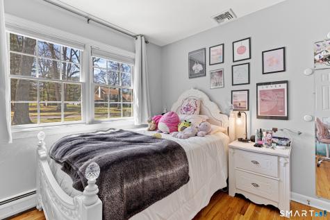 19 Merrimac Drive Trumbull CT 06611
