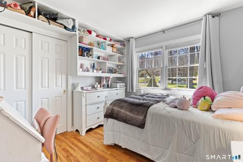 19 Merrimac Drive Trumbull CT 06611