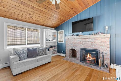 19 Merrimac Drive Trumbull CT 06611