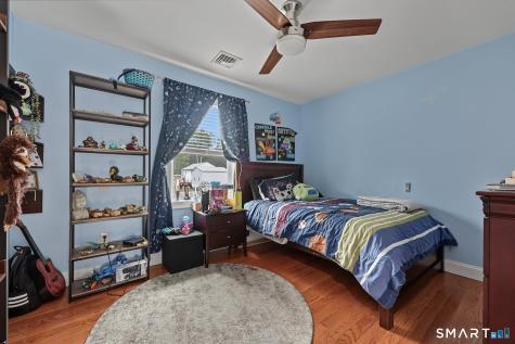 2 Logans Way Sterling CT 06377