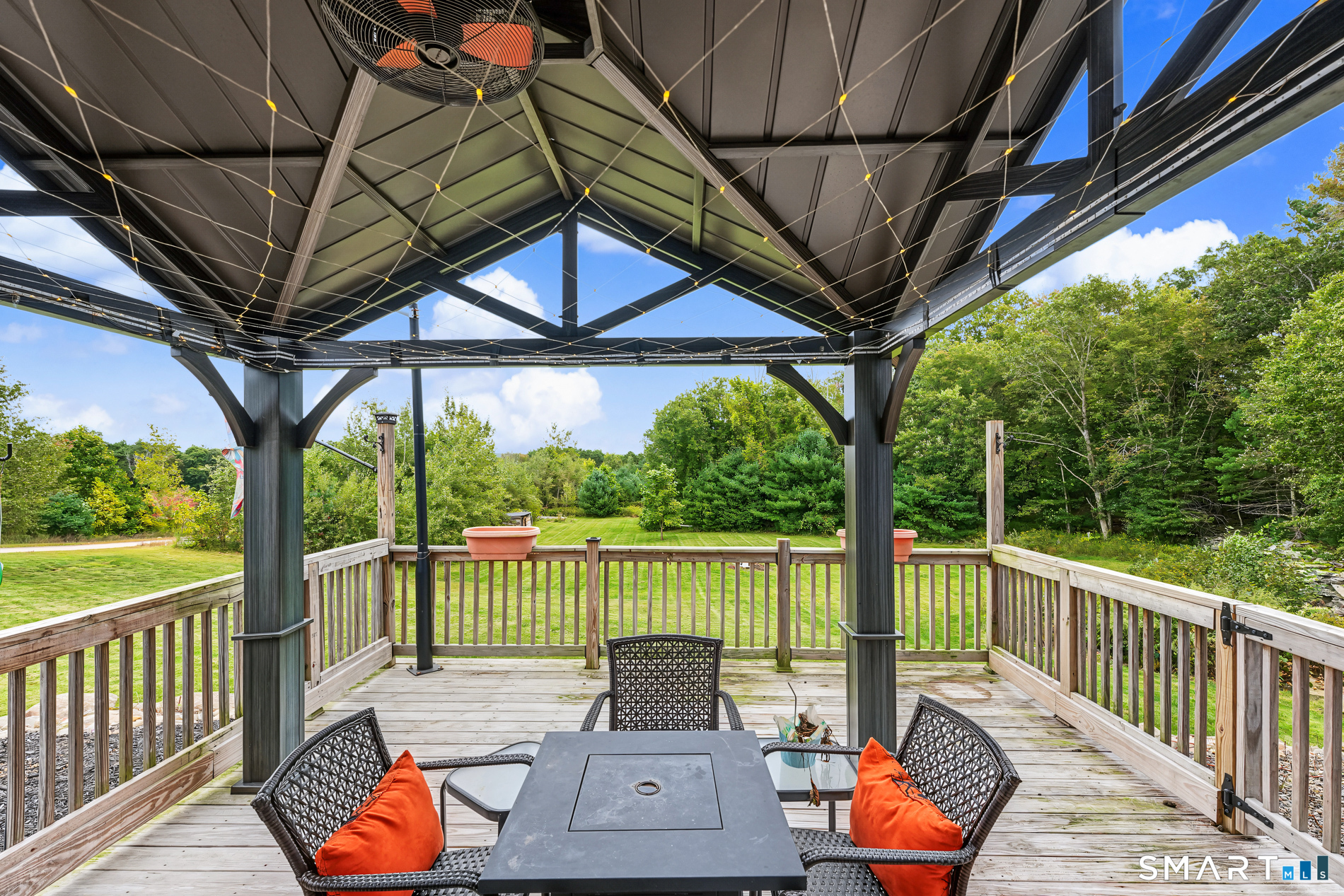 2 Logans Way Sterling CT 06377