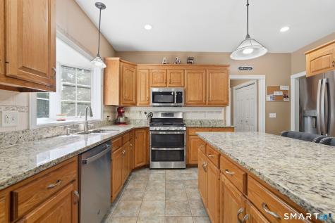 55 Madison Way South Windsor CT 06074