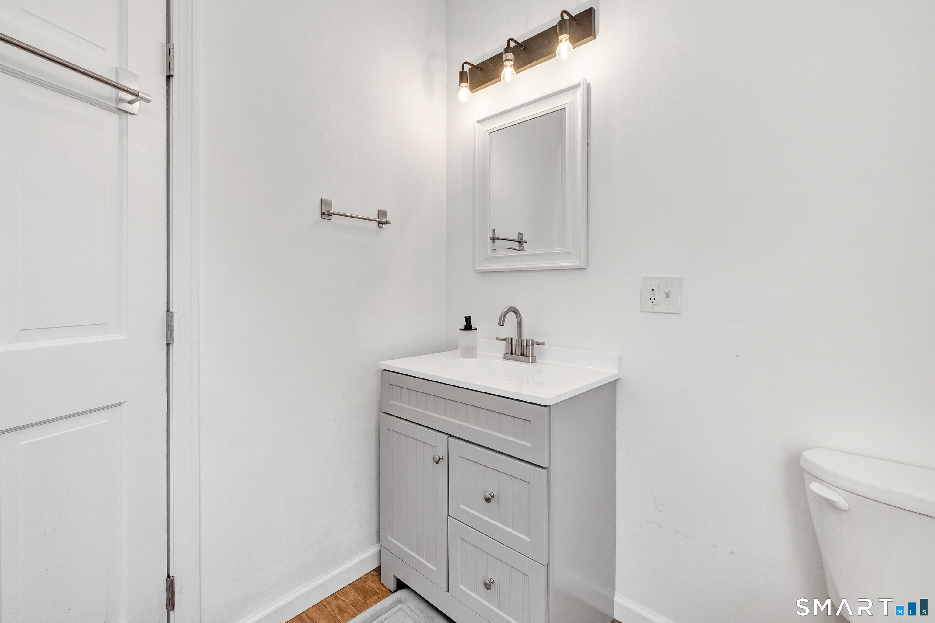 83 Stonybrook Road Stratford CT 06614