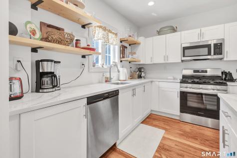 83 Stonybrook Road Stratford CT 06614