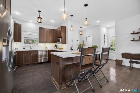 145 Lakeview Terrace Newtown CT 06482