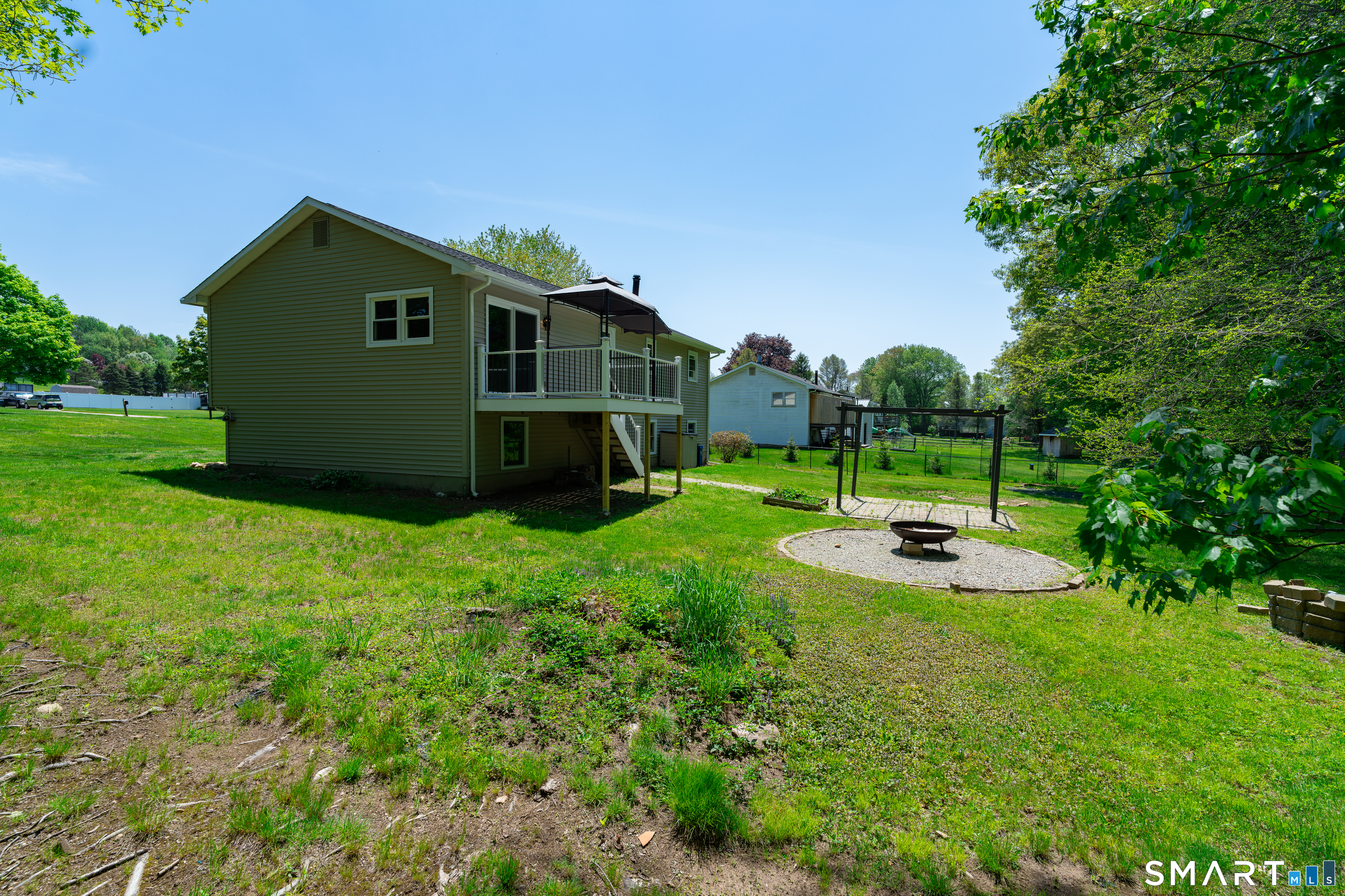 38 Deer Ridge Road Stonington CT 06378