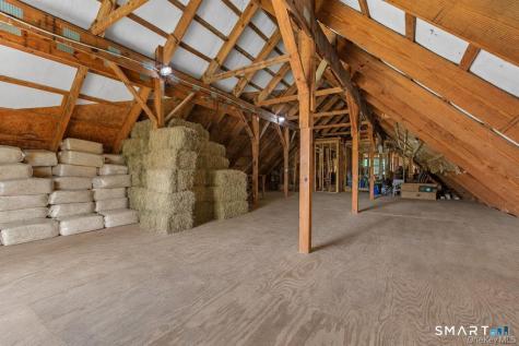5 Mccarthy Road Beekman NY 12531