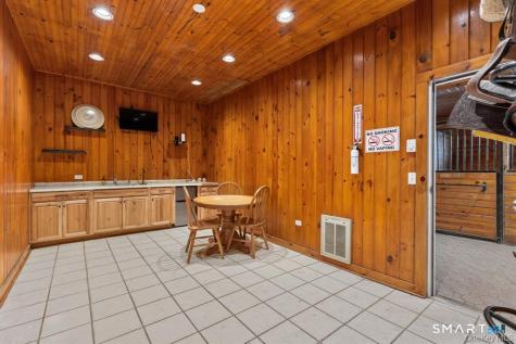 5 Mccarthy Road Beekman NY 12531