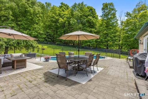 5 Mccarthy Road Beekman NY 12531
