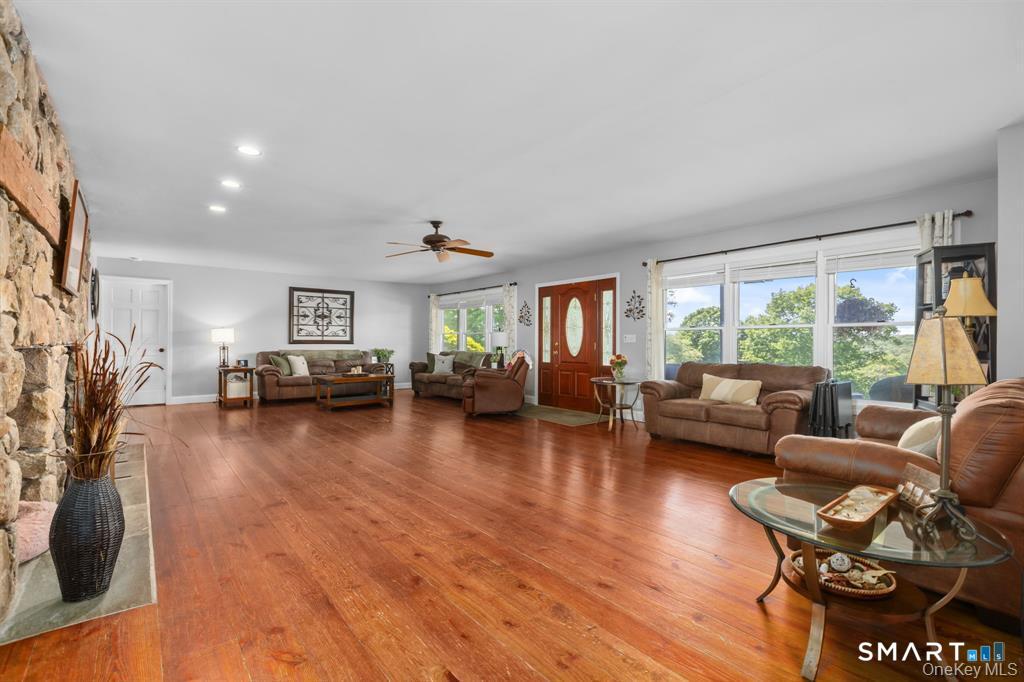 5 Mccarthy Road Beekman NY 12531