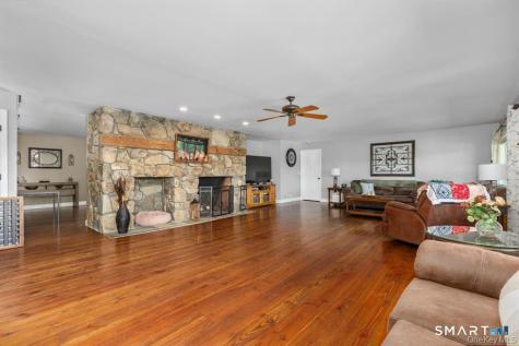 5 Mccarthy Road Beekman NY 12531