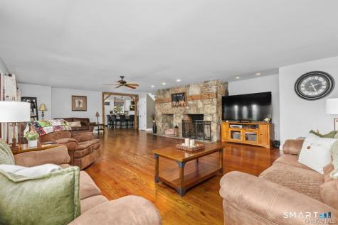 5 Mccarthy Road Beekman NY 12531