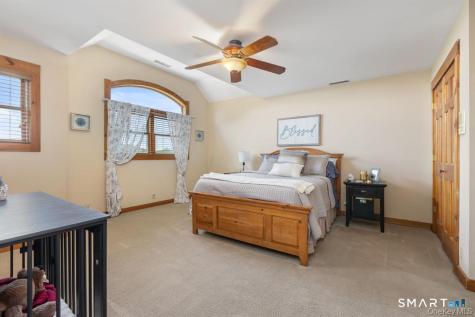 5 Mccarthy Road Beekman NY 12531