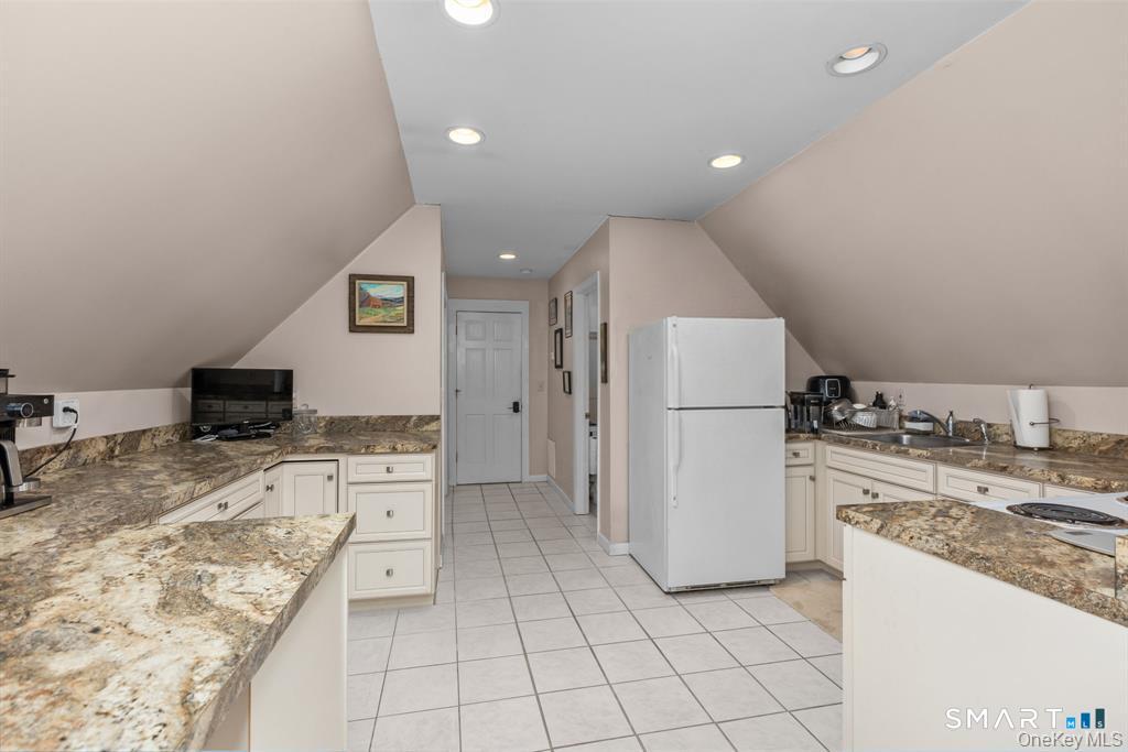 5 Mccarthy Road Beekman NY 12531