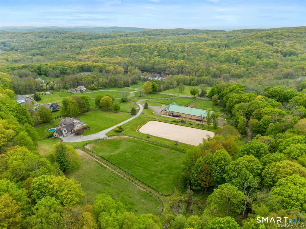 5 Mccarthy Road Beekman NY 12531