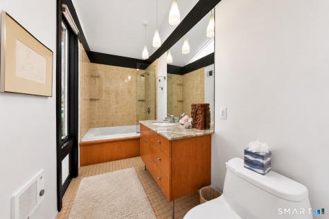 101 Ansonia Road Woodbridge CT 06525