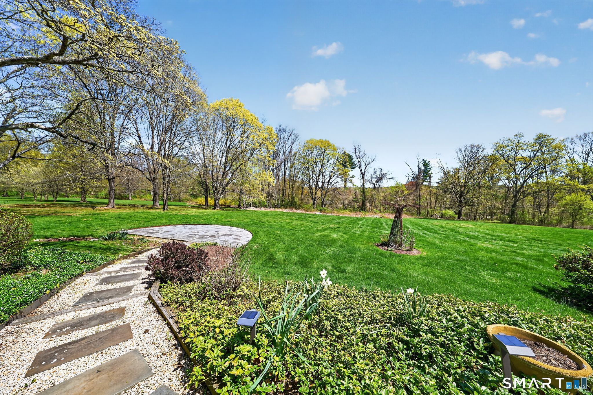 101 Ansonia Road Woodbridge CT 06525