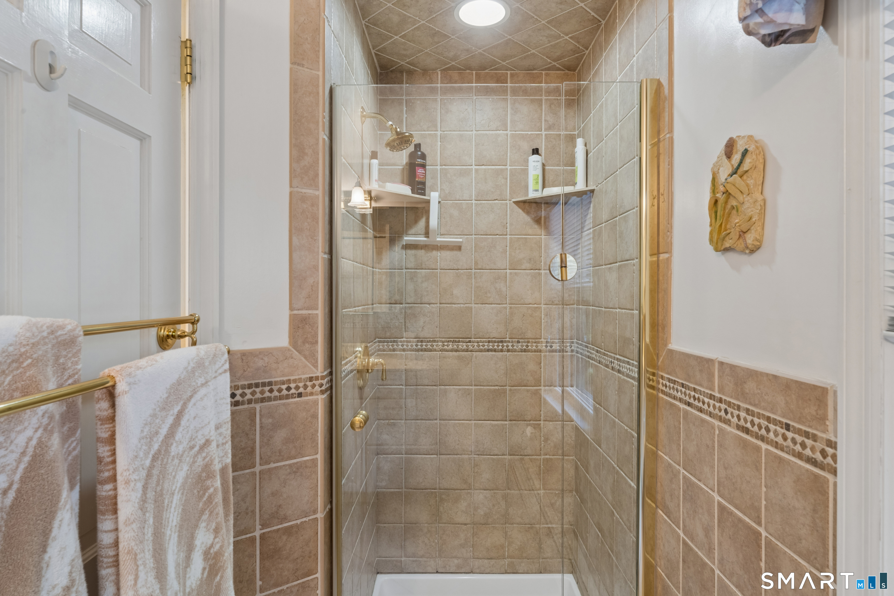 240 Fishing Trail Stamford CT 06903