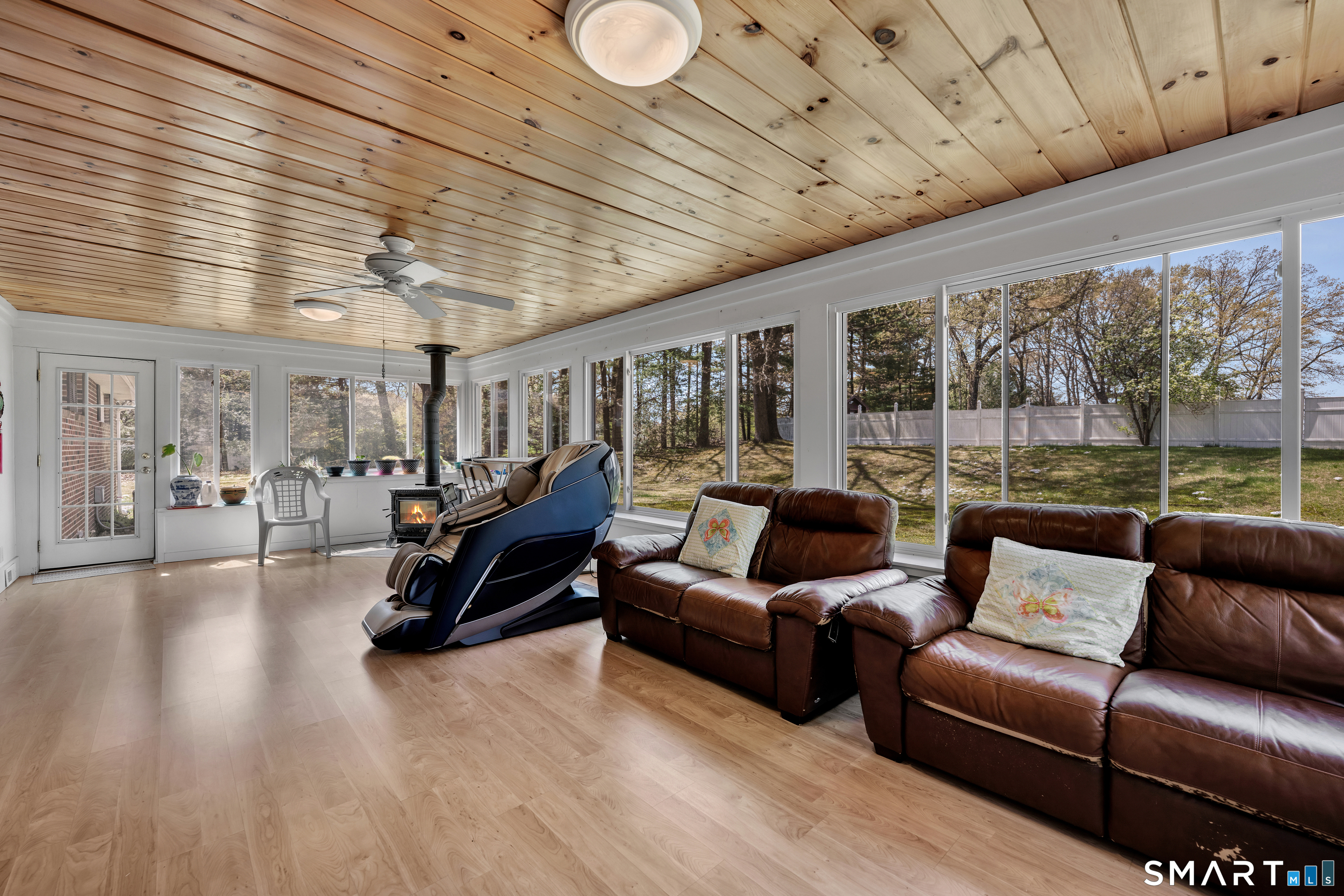 25 Doria Lane South Windsor CT 06074