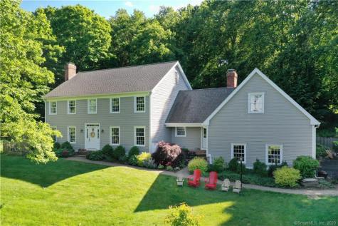 20 Palestine Road Newtown CT 06470