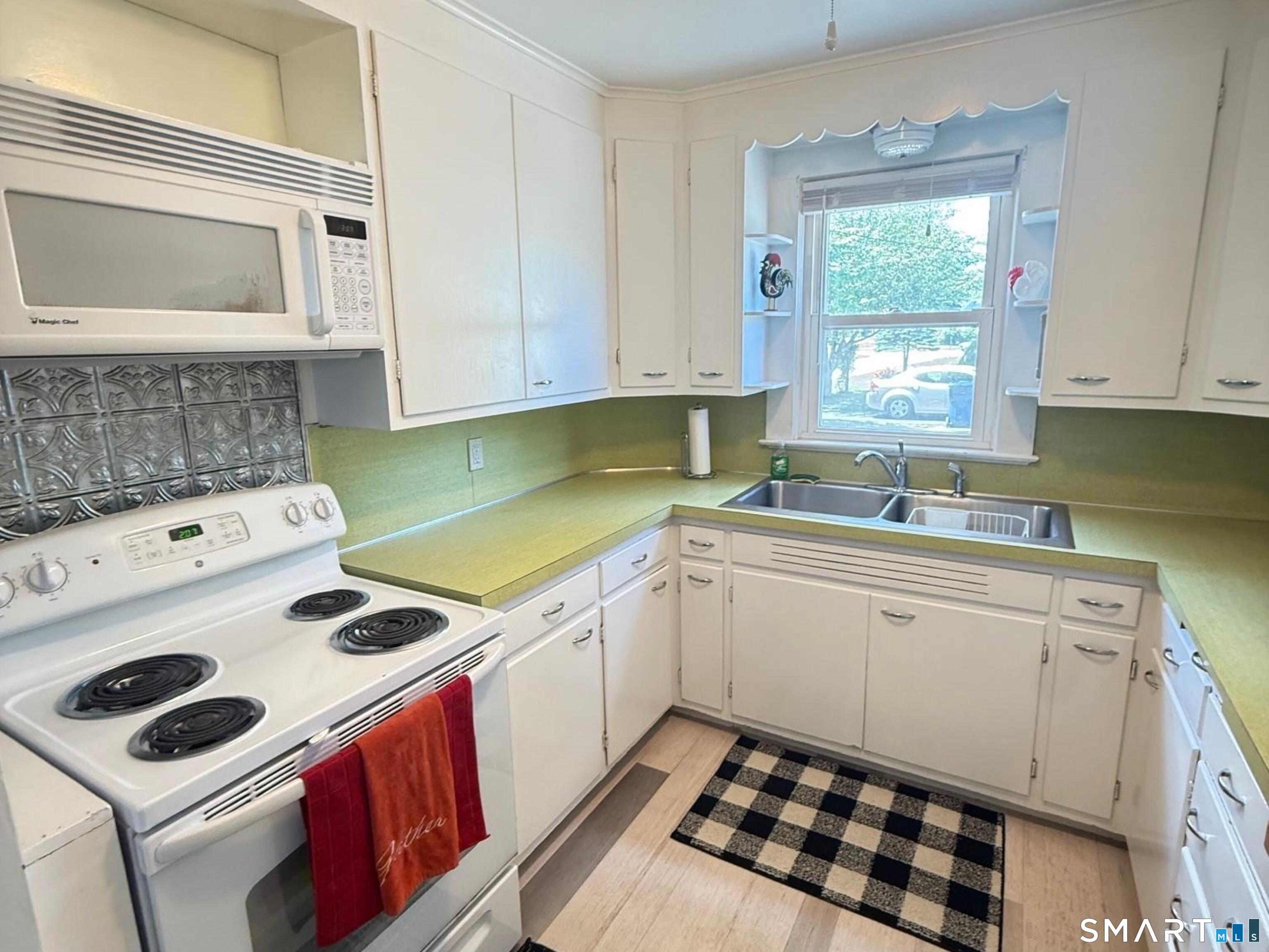 18 Pleasant View Avenue Windham CT 06226