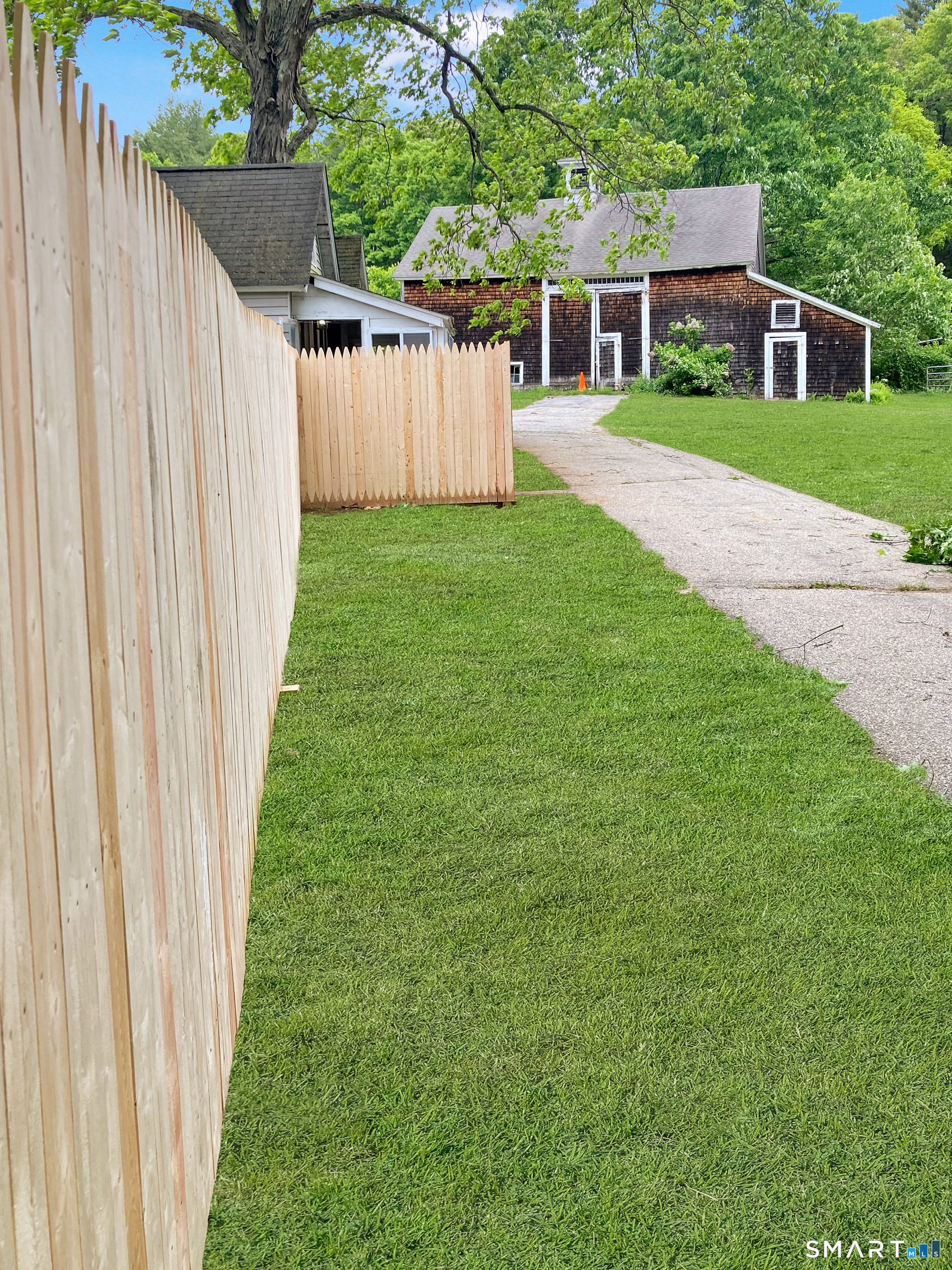 13 Bates Road Chaplin CT 06235