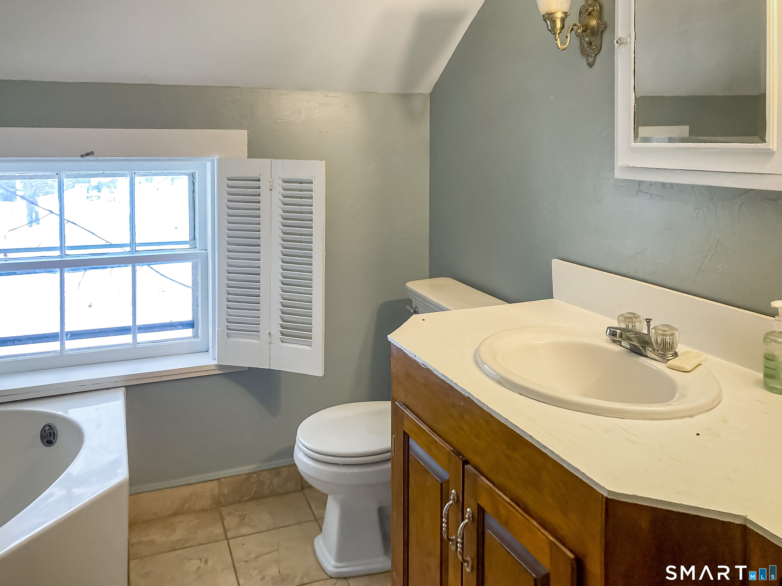 13 Bates Road Chaplin CT 06235