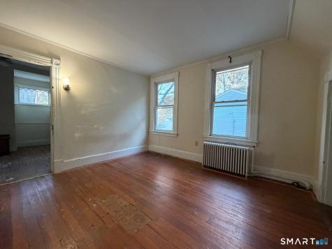 35 Edgehill Avenue Waterbury CT 06704